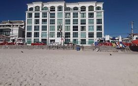 Aconchegante Apartamento com Vista para o Mar e Nascer do Sol